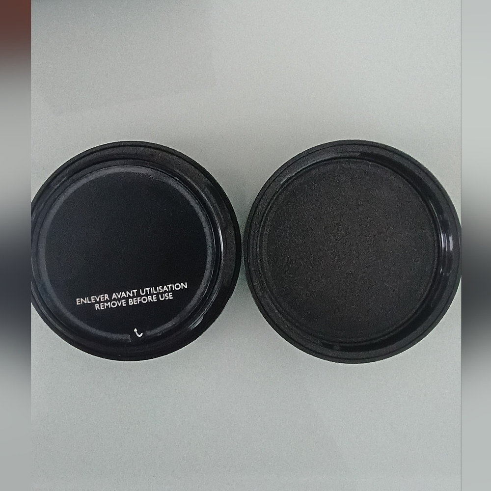 New Guerlain Terracotta Mineral Flawless Bronzing Powder # 01 Light - Picture 5 of 5